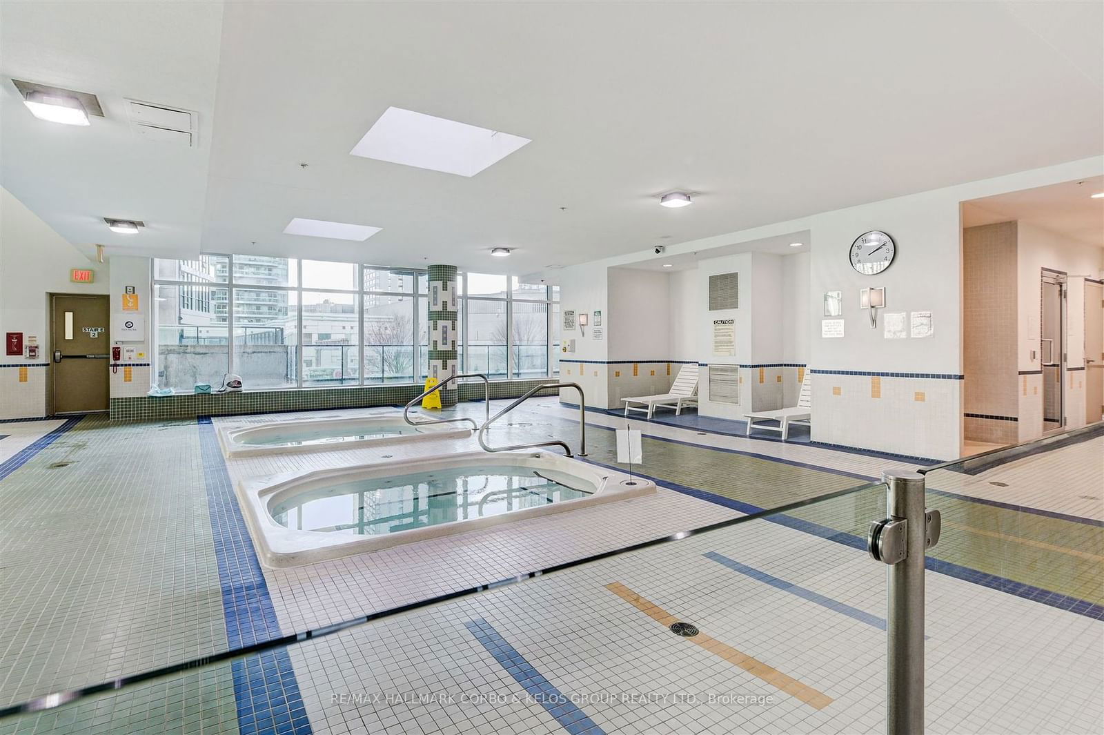 18 Harbour St, unit 1209 for sale - image #20