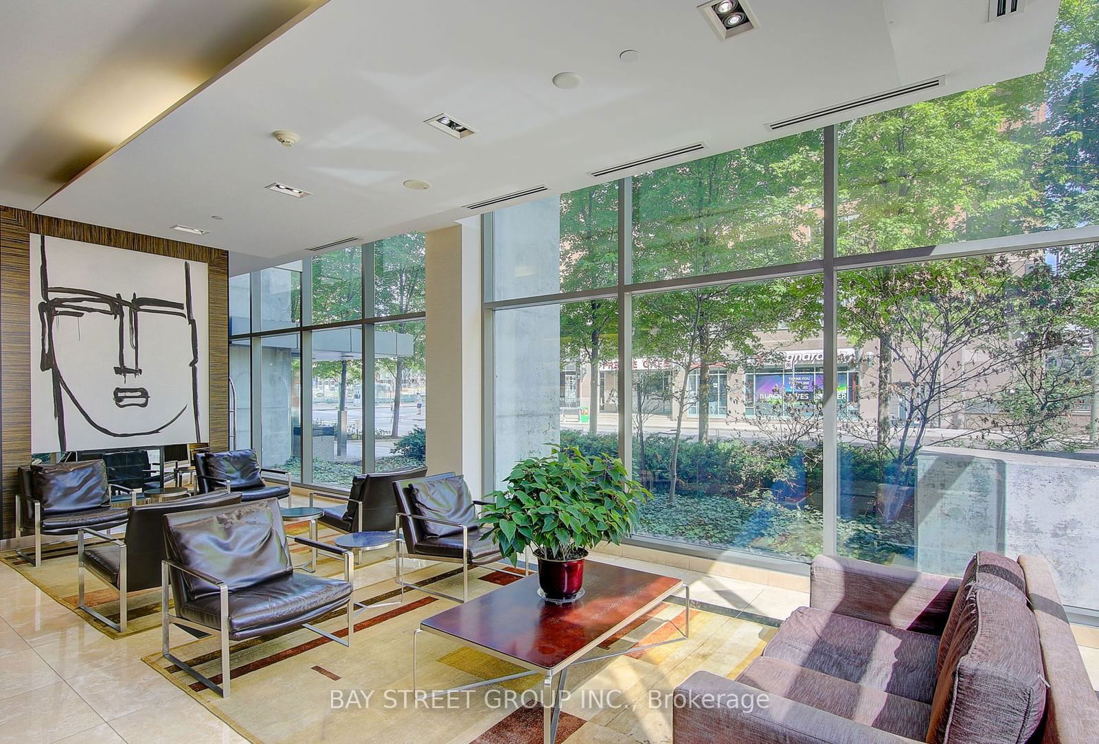 37 Grosvenor St, unit 306 for sale - image #38