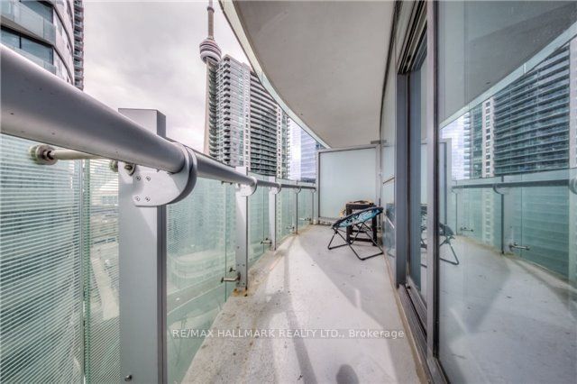 14 York St, unit 1005 for rent