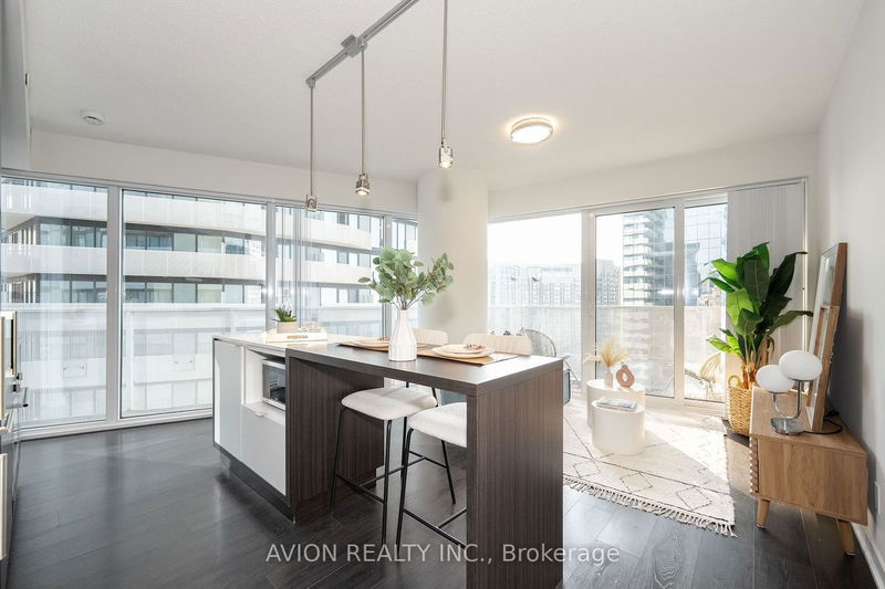 100 Harbour St, unit 2607 for sale - image #1