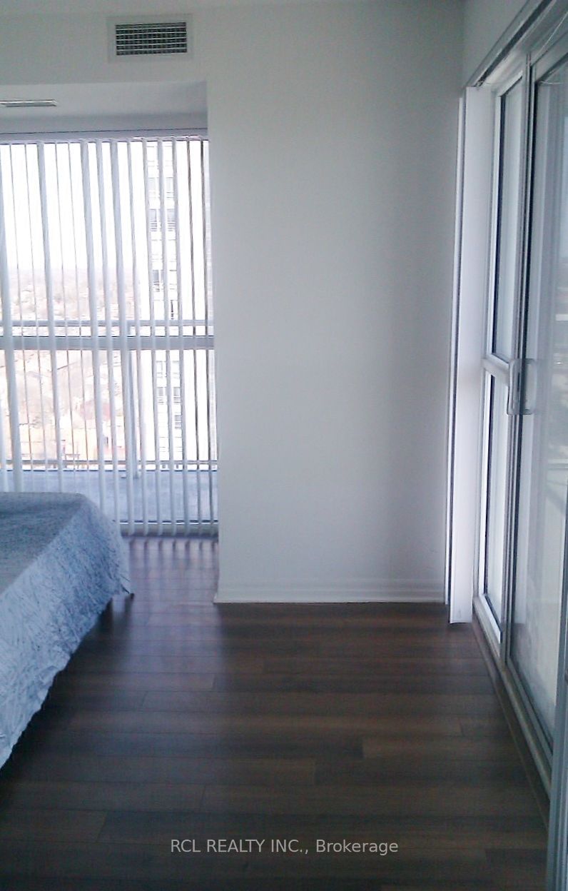 275 Yorkland Rd, unit 1809 for rent - image #8