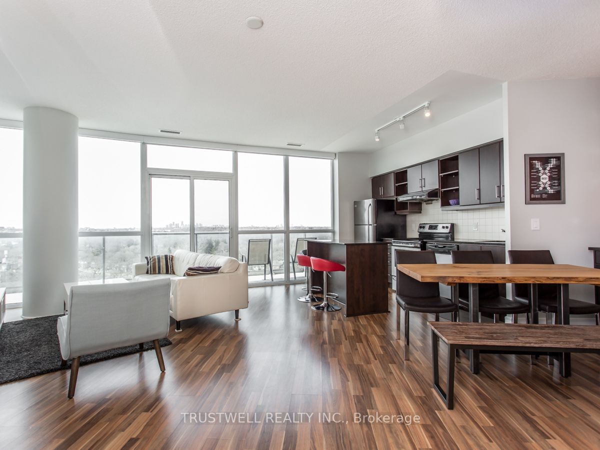 35 Brian Peck Cres, unit Ph21 for rent - image #4