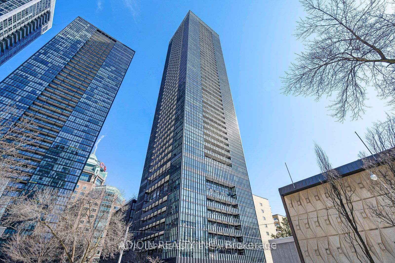 101 Charles St E, unit 1402 for rent - image #1