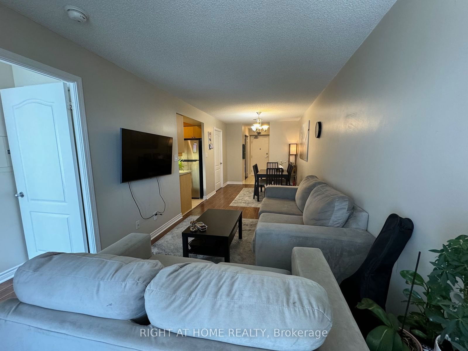 3 Rean Dr, unit 2312 for sale - image #7