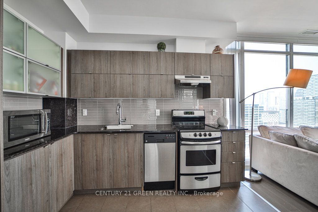 170 Fort York Blvd, unit 2404 for sale - image #10