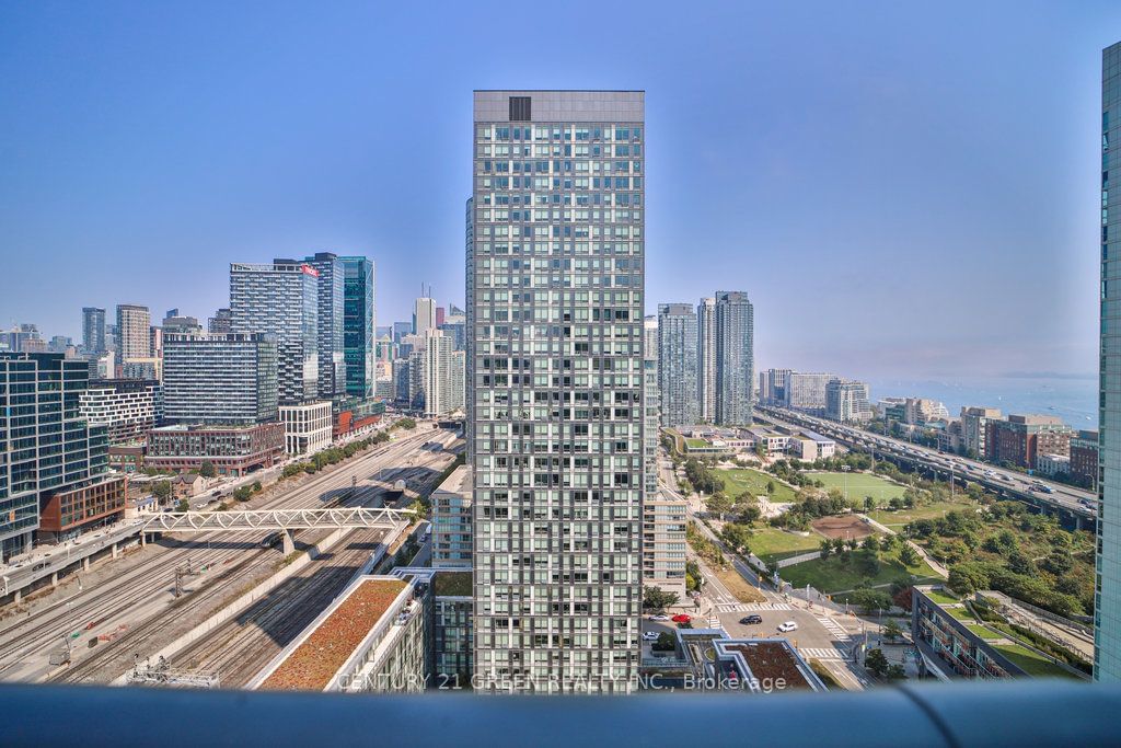 170 Fort York Blvd, unit 2404 for sale - image #15