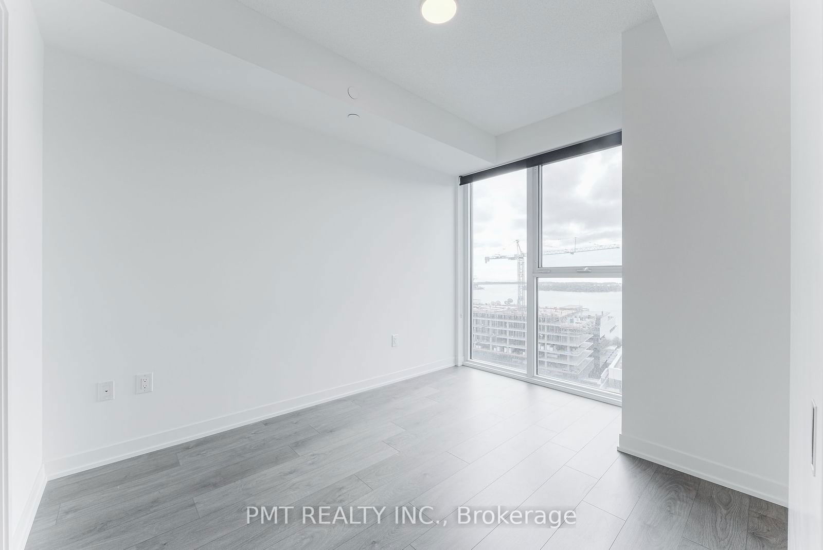 20 Richardson St, unit 1604 for rent - image #15