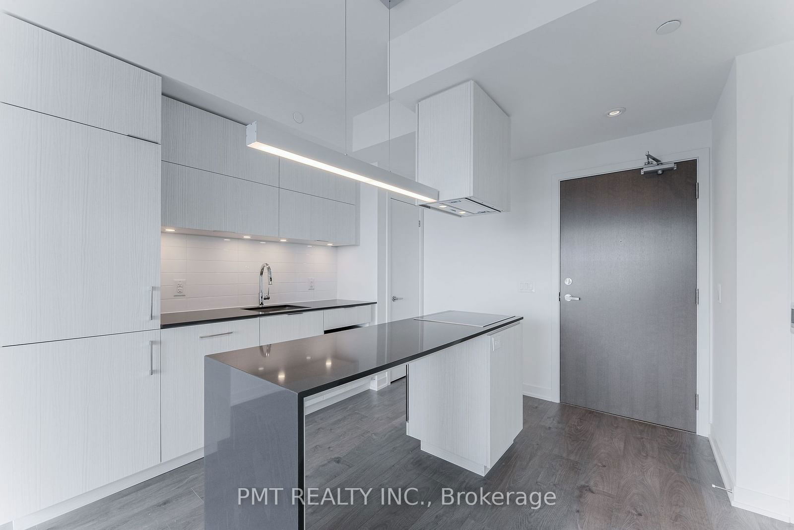 20 Richardson St, unit 1604 for rent - image #8