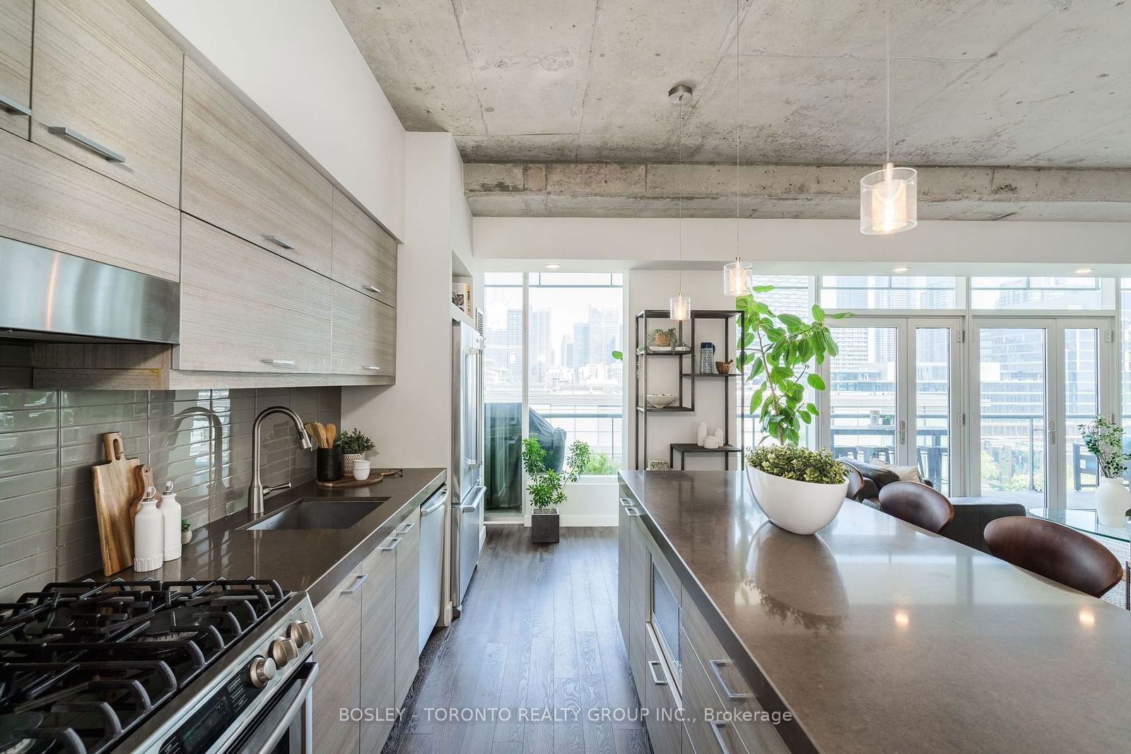 552 Wellington St, unit 1306 for sale - image #11