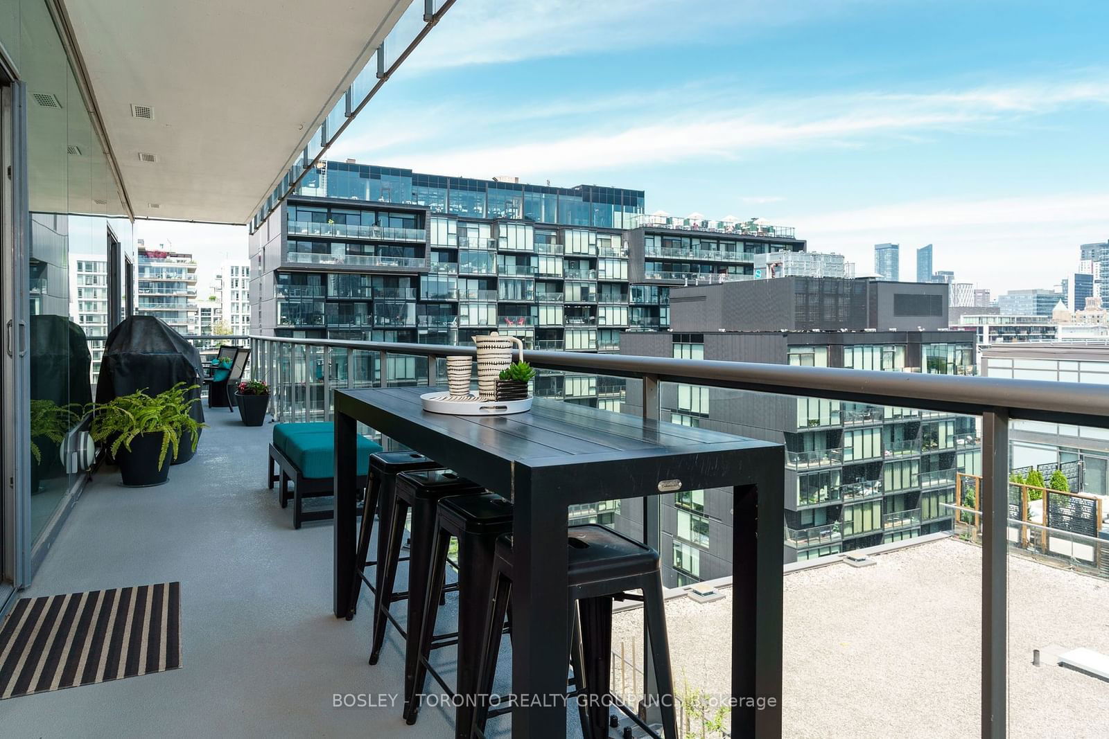 552 Wellington St, unit 1306 for sale - image #32