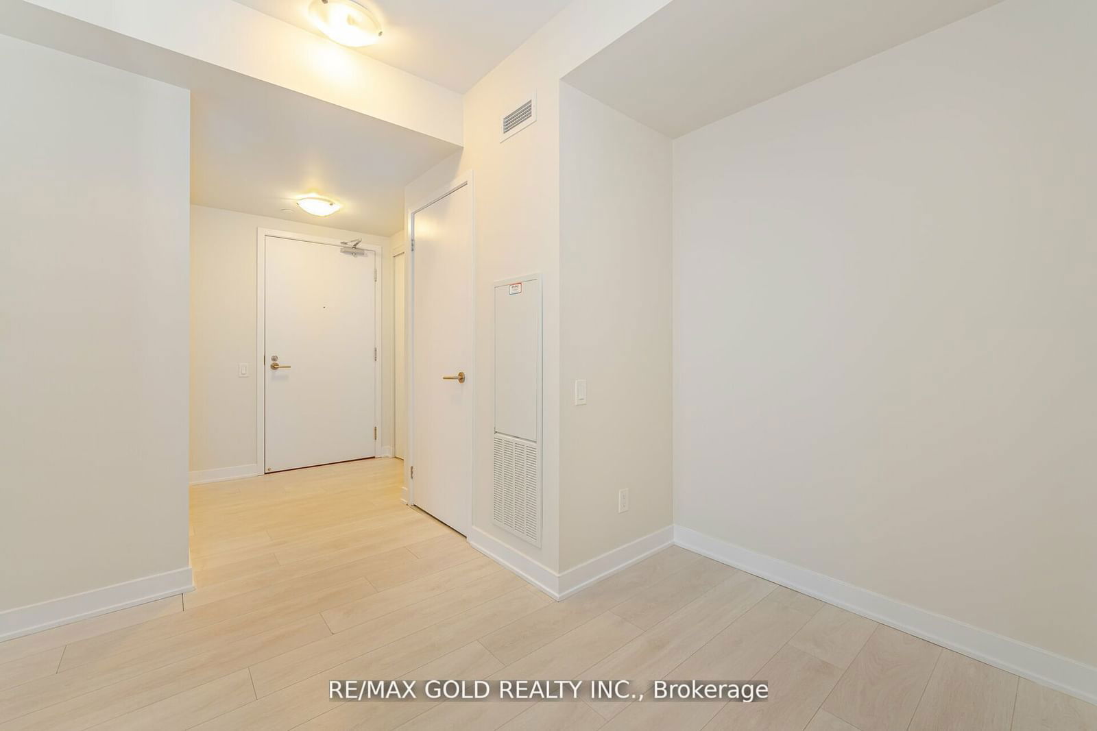 2 Sonic Way, unit 2601 for rent - image #8