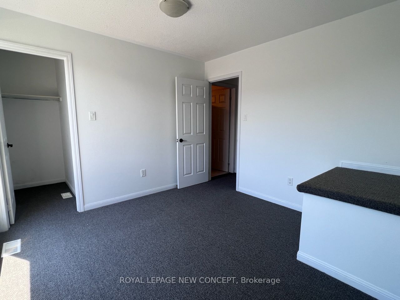 55 Halton St, unit 203 for rent - image #19