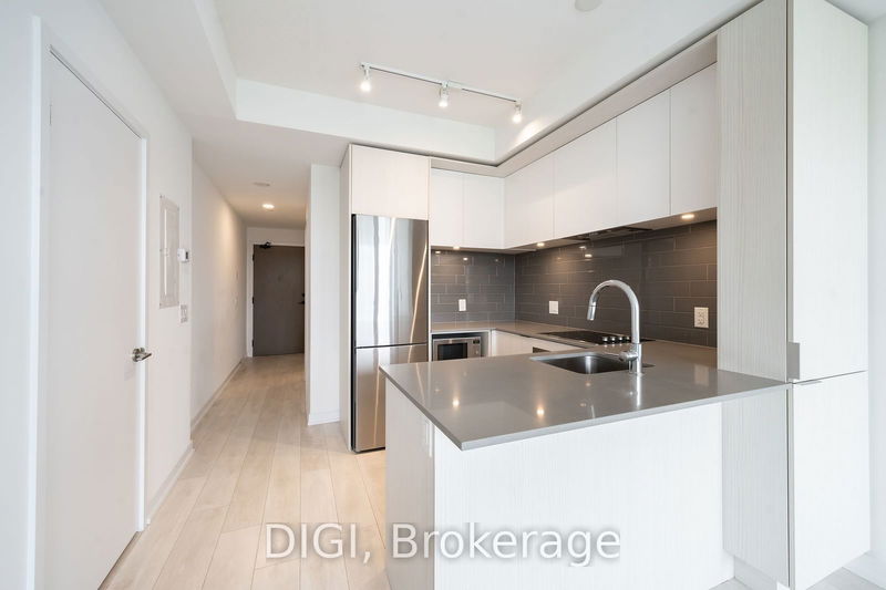 225 Sumach St, unit 808 for sale - image #1