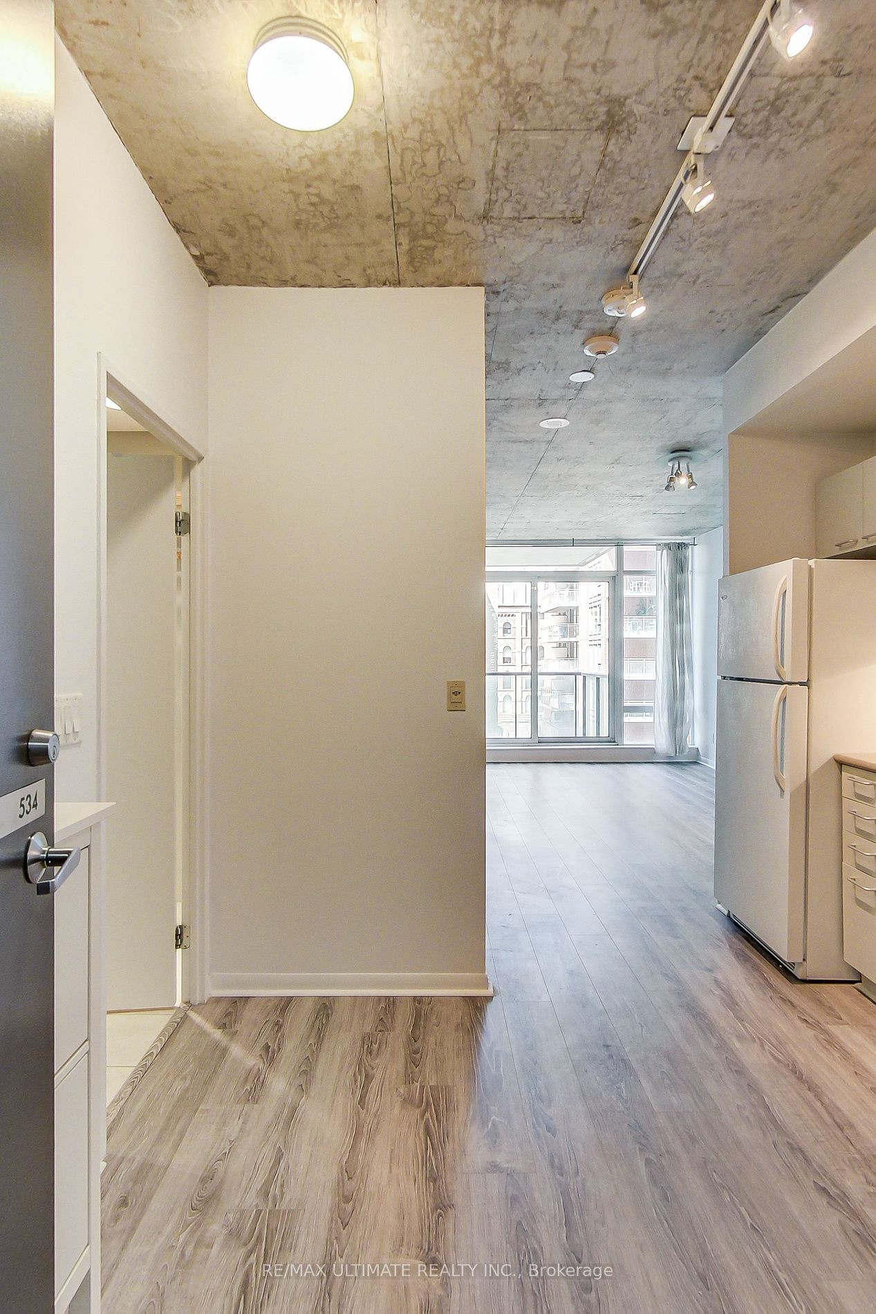 333 Adelaide St E, unit 534 for rent - image #6