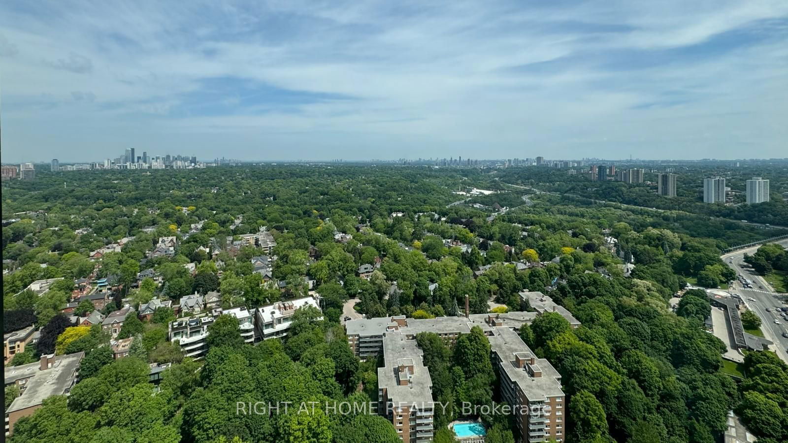 575 Bloor St E, unit 3603 for rent - image #13