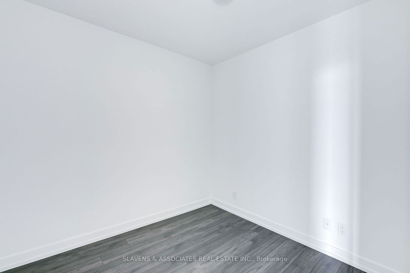 33 Helendale Ave, unit 1813 for rent - image #8