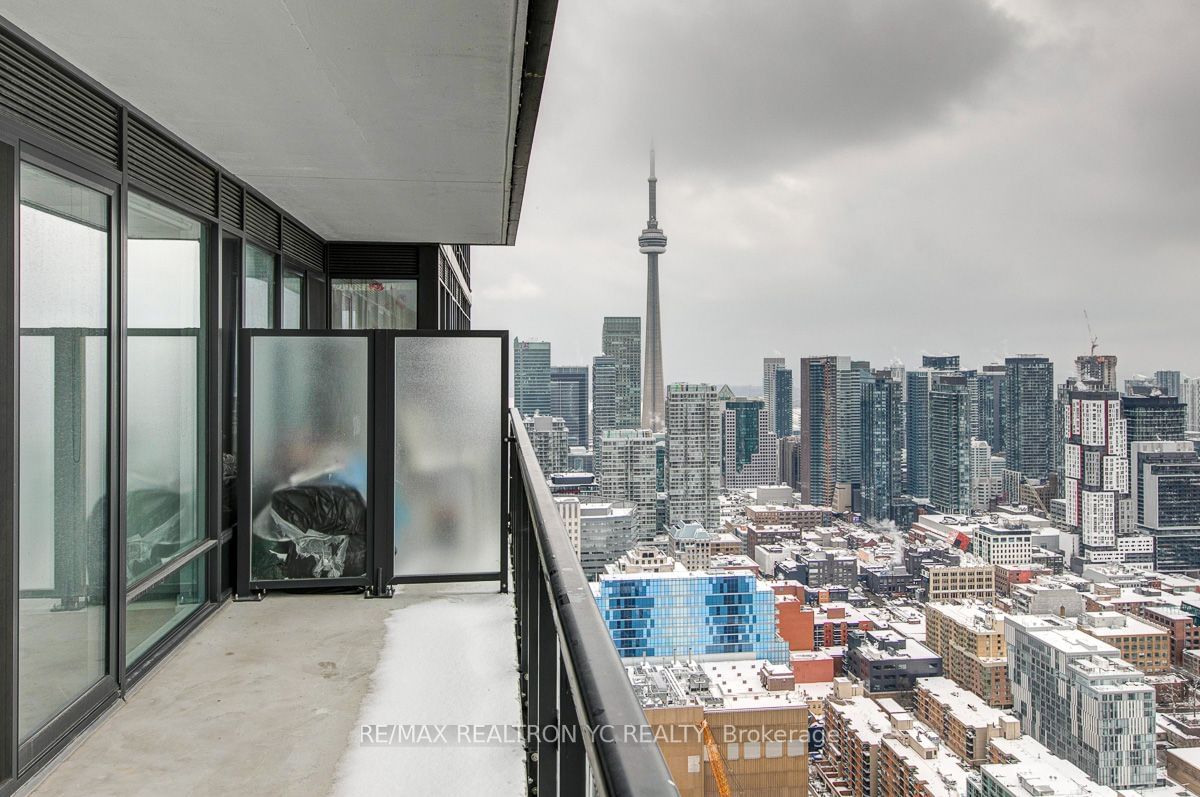 488 University Ave, unit 4012 for rent - image #36