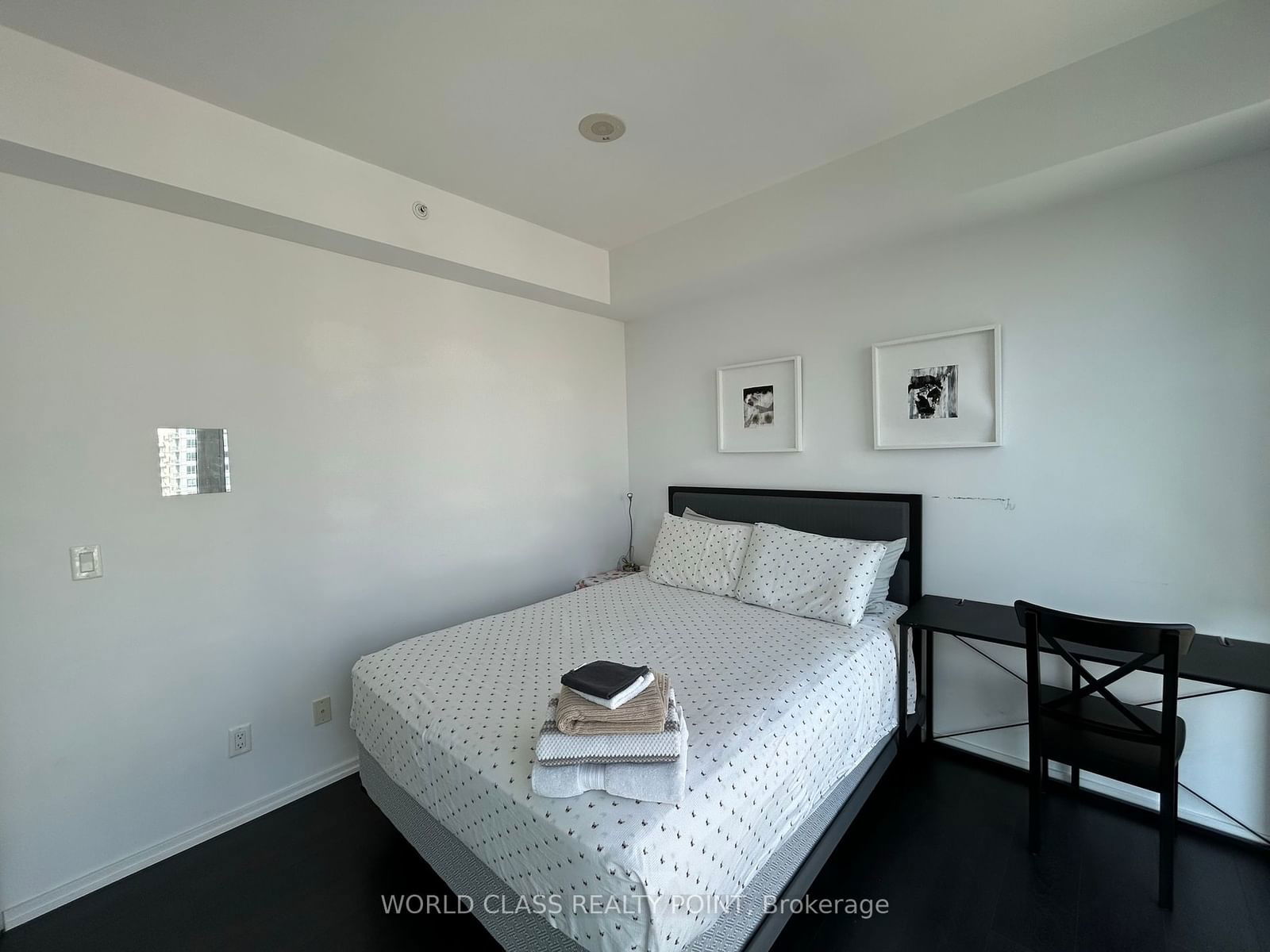 75 St Nicholas St, unit 2408 for rent - image #6