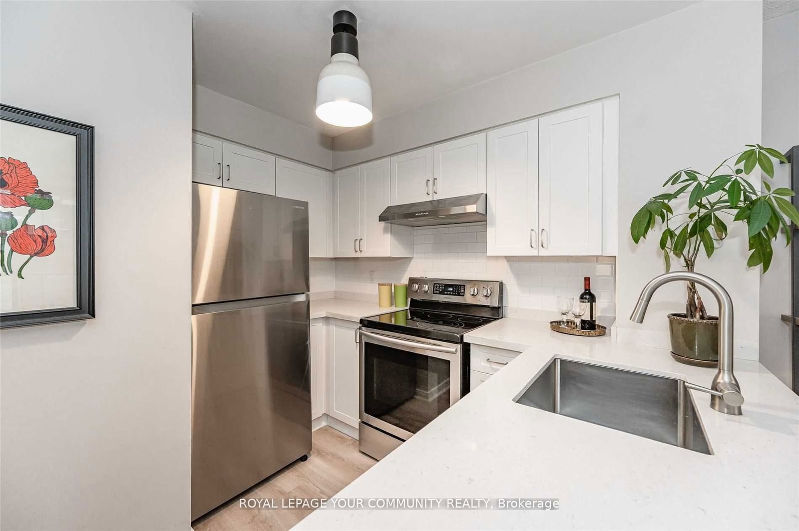 76 Shuter St, unit 1307 for rent - image #4