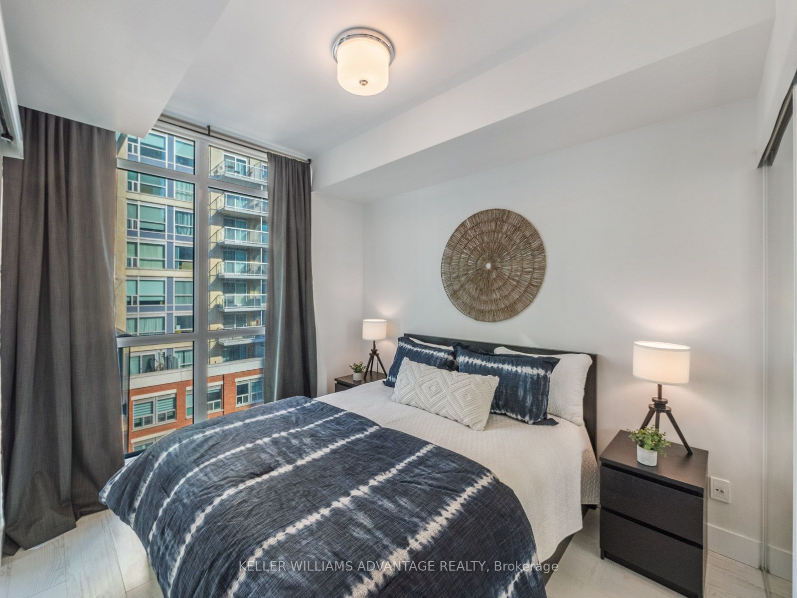 39 Sherbourne St, unit 808 for sale - image #19