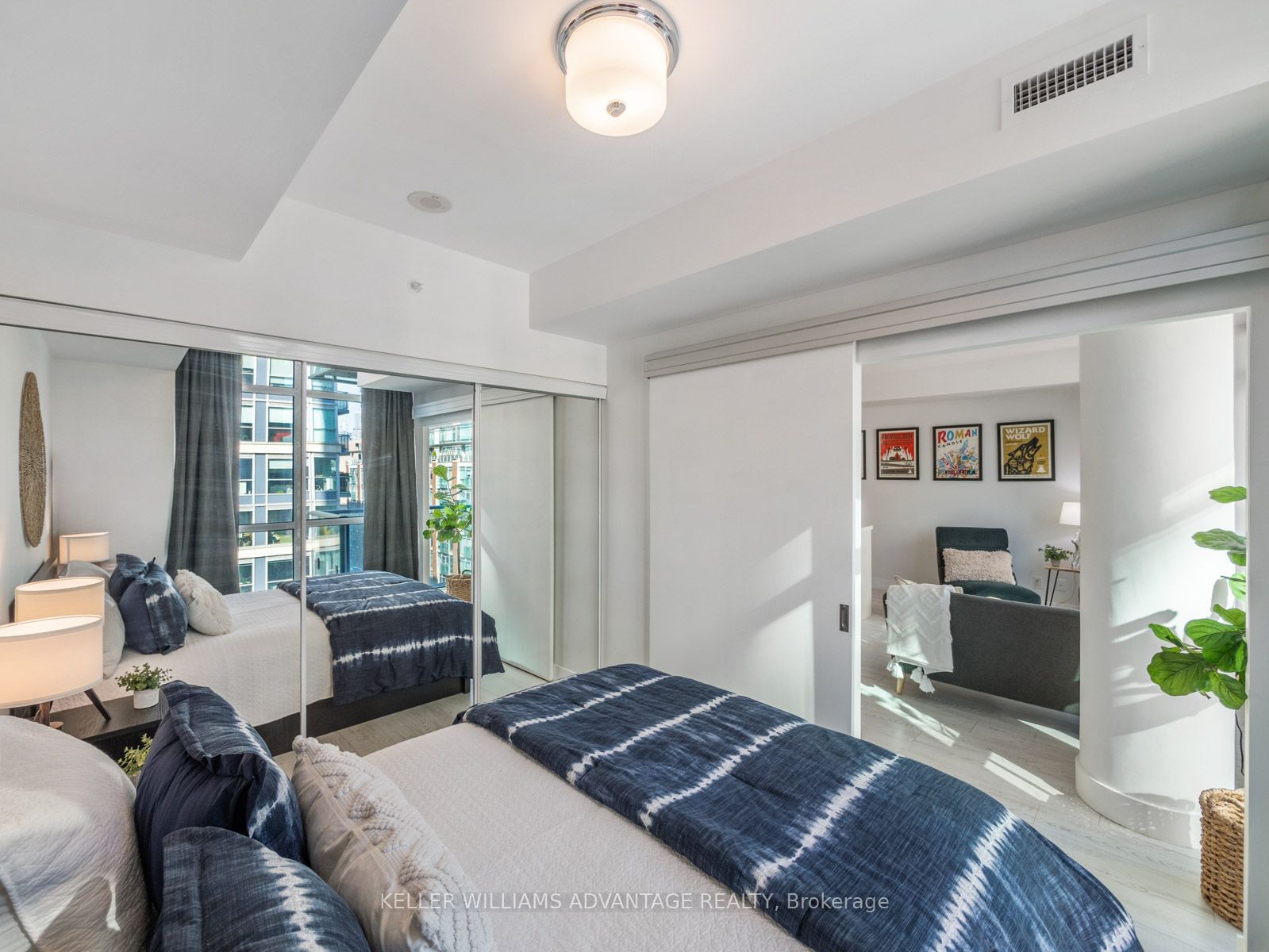 39 Sherbourne St, unit 808 for sale - image #20