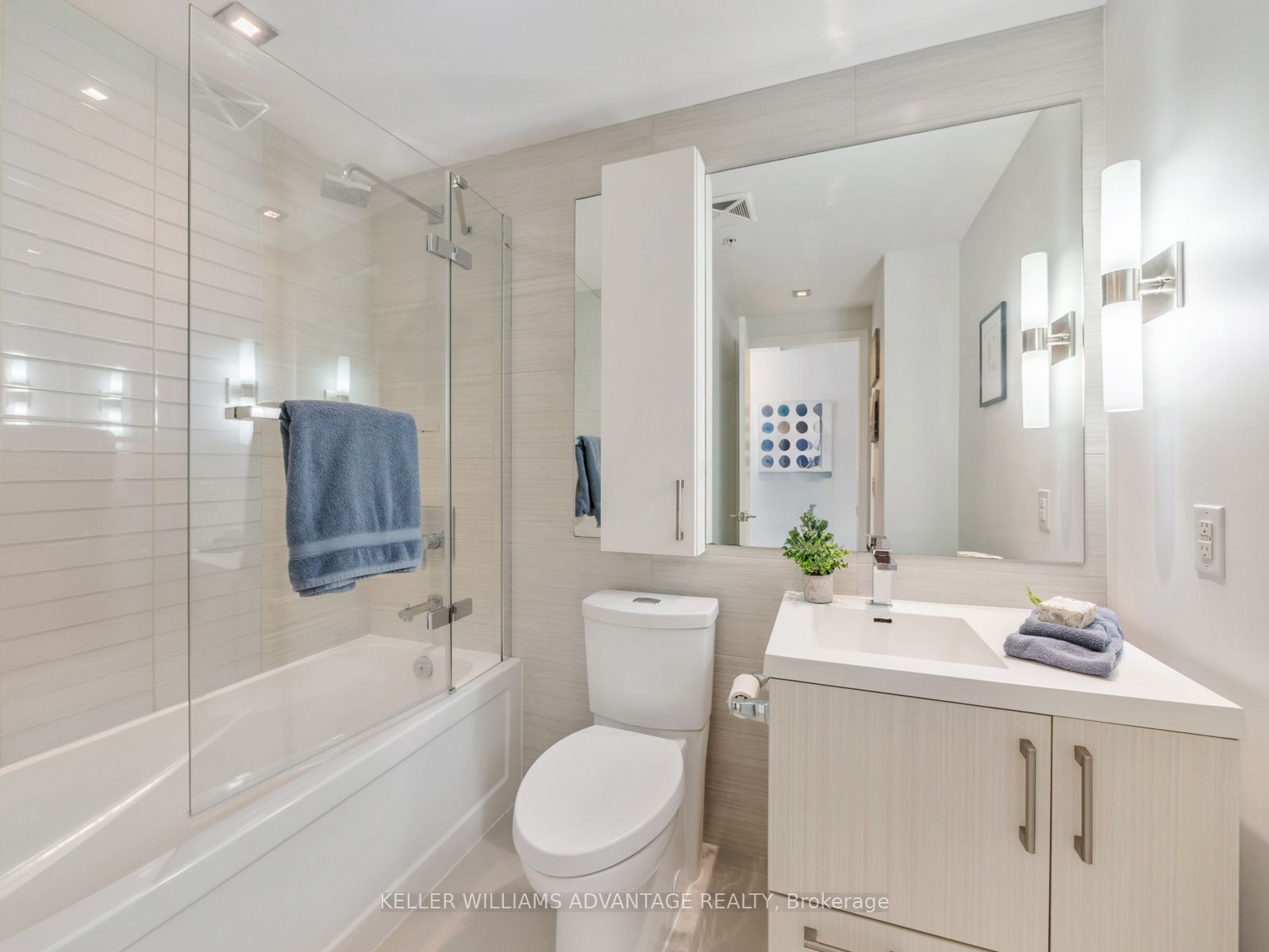 39 Sherbourne St, unit 808 for sale - image #21