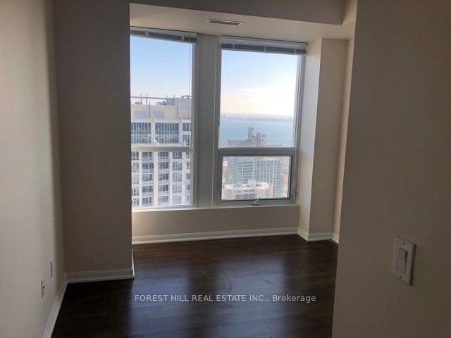 628 Fleet St, unit 3002 for rent