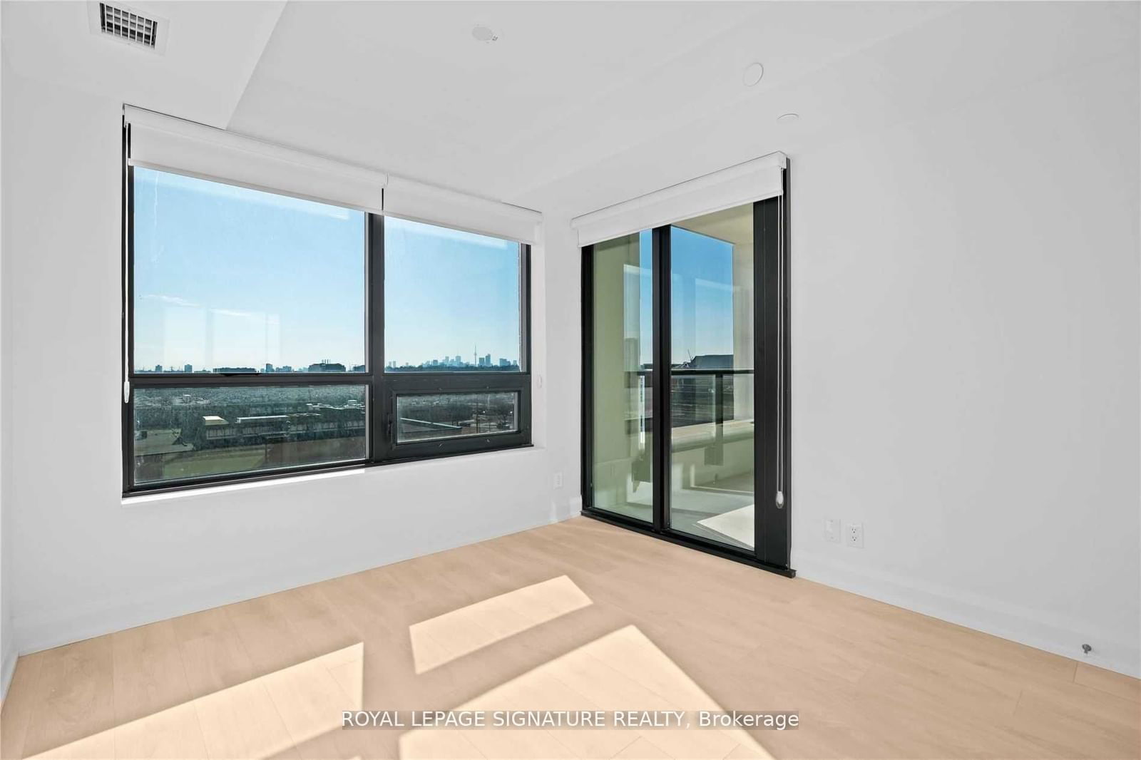 33 Frederick Todd Way, unit 507 for rent - image #8