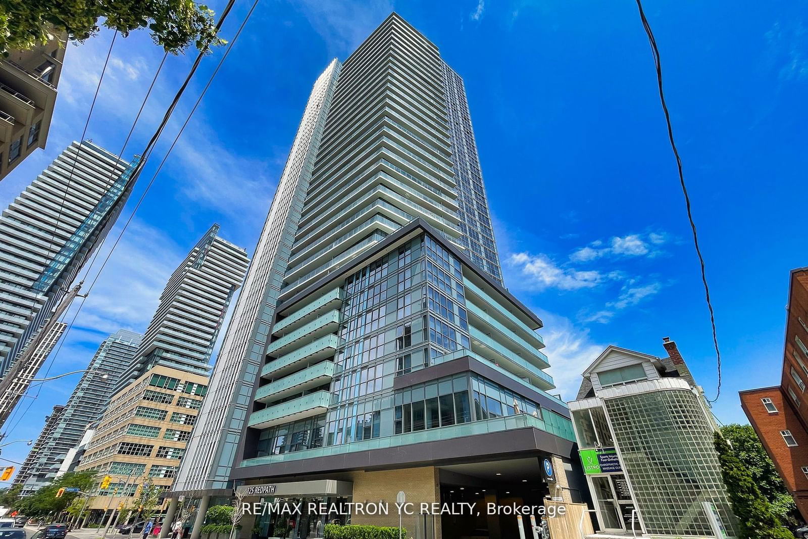 125 Redpath Ave, unit 808 for sale