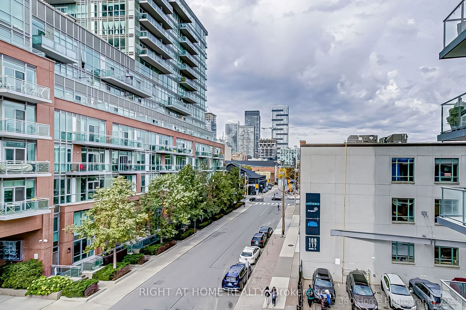 105 George St, unit 312 for rent