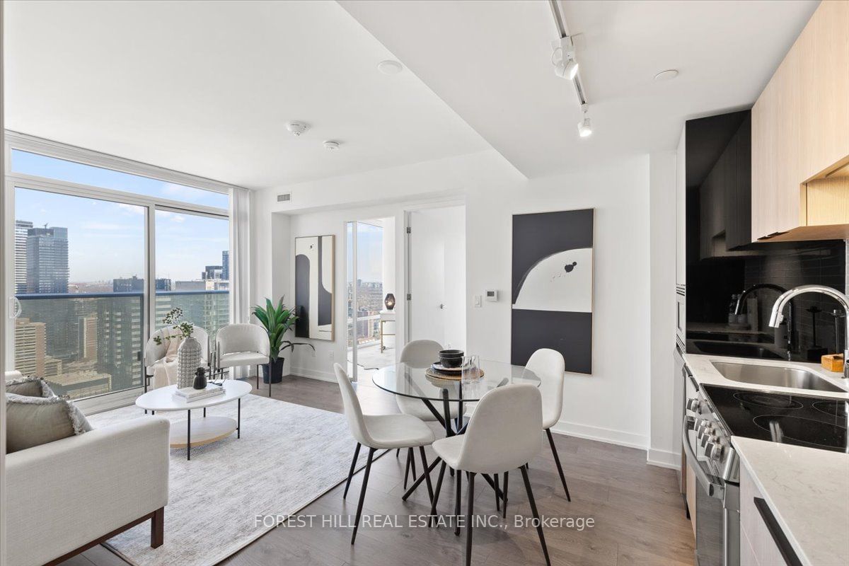 501 Yonge St, unit 3805 for sale - image #10