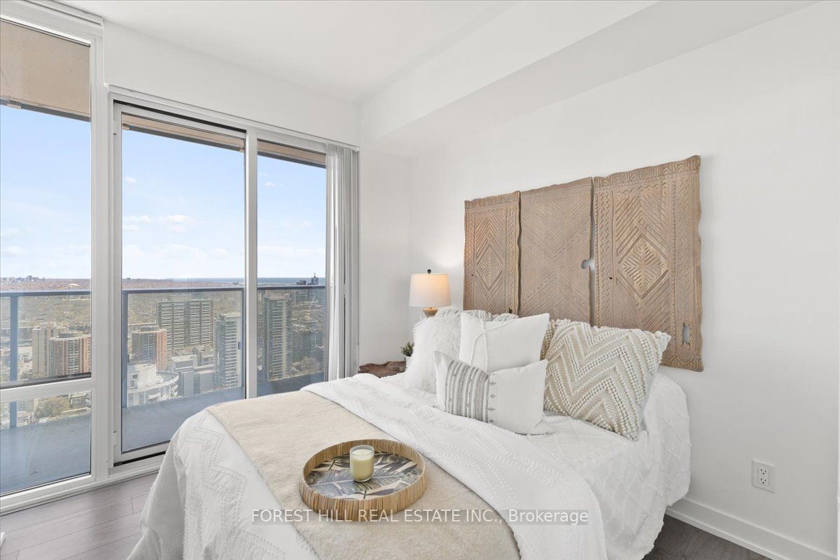 501 Yonge St, unit 3805 for sale - image #19