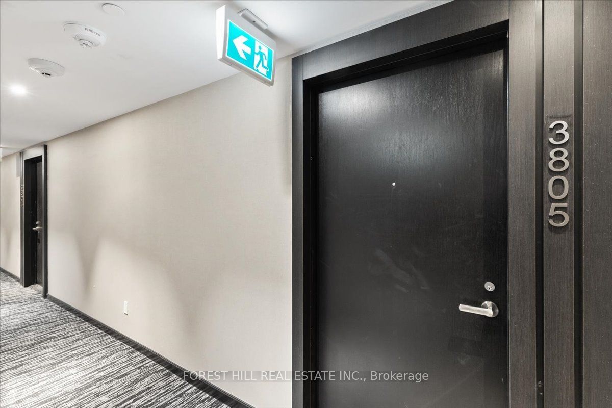 501 Yonge St, unit 3805 for sale - image #3