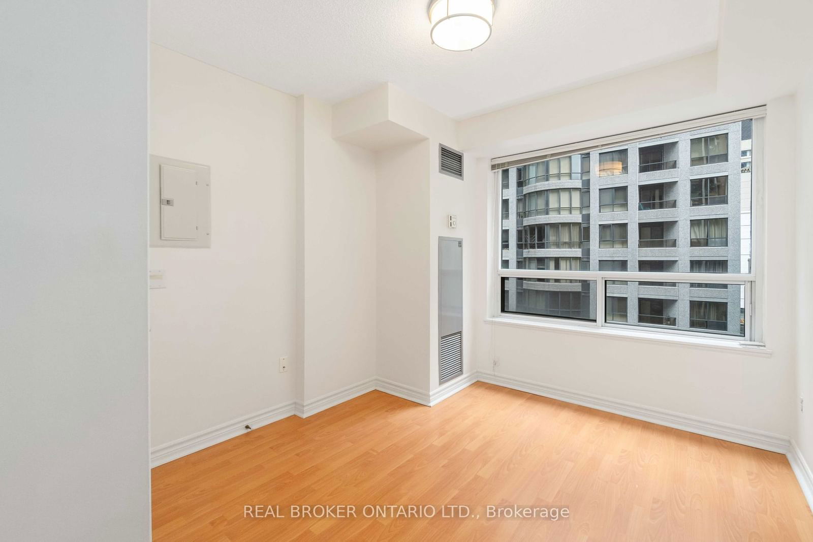 30 Hayden St, unit 601 for rent