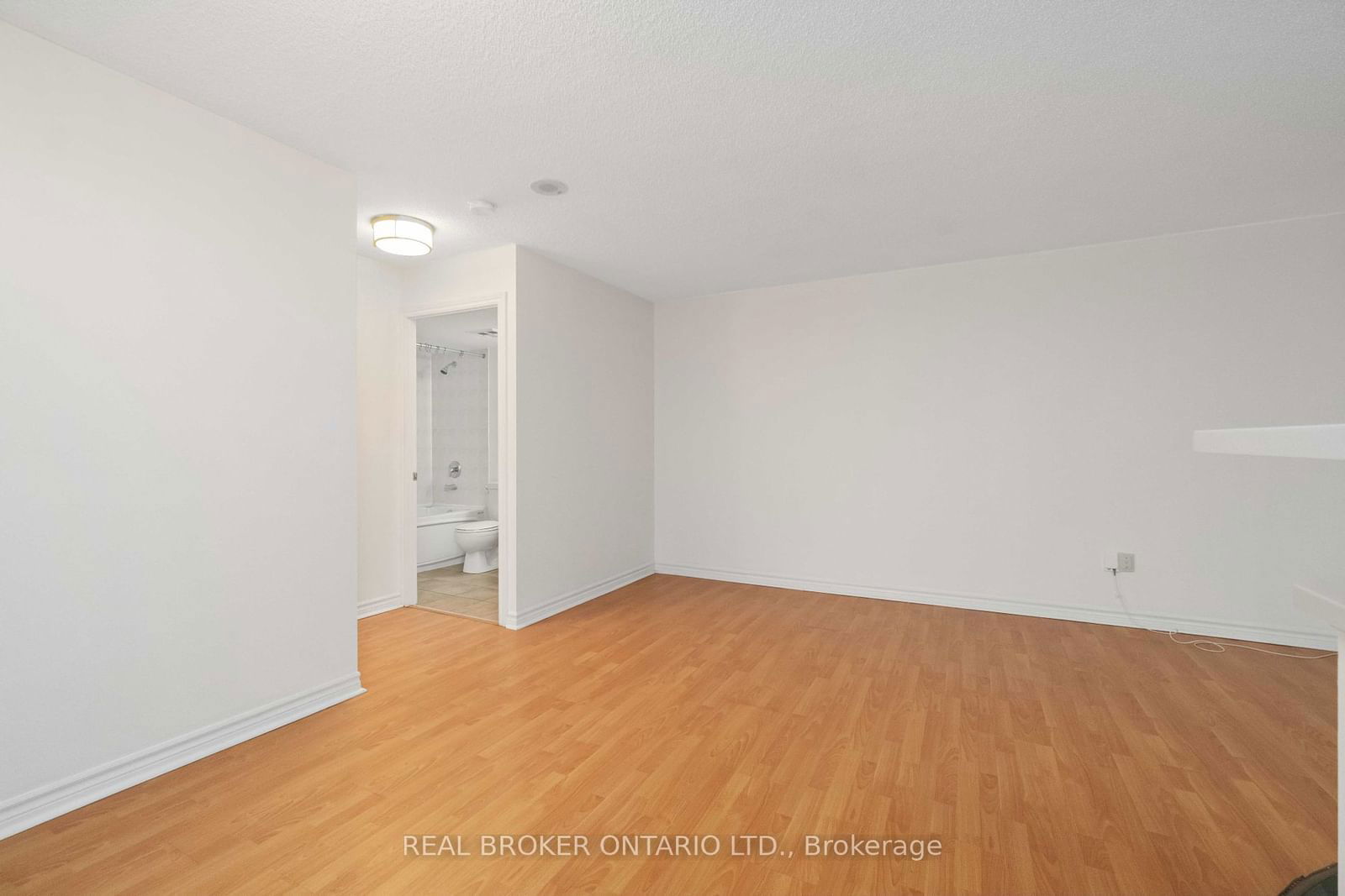 30 Hayden St, unit 601 for rent - image #7