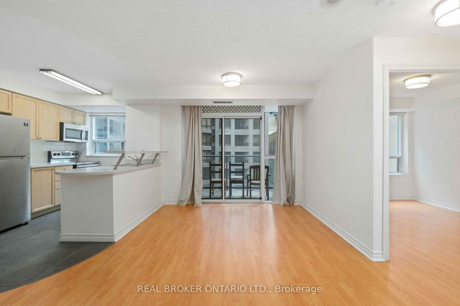 30 Hayden St, unit 601 for rent - image #8