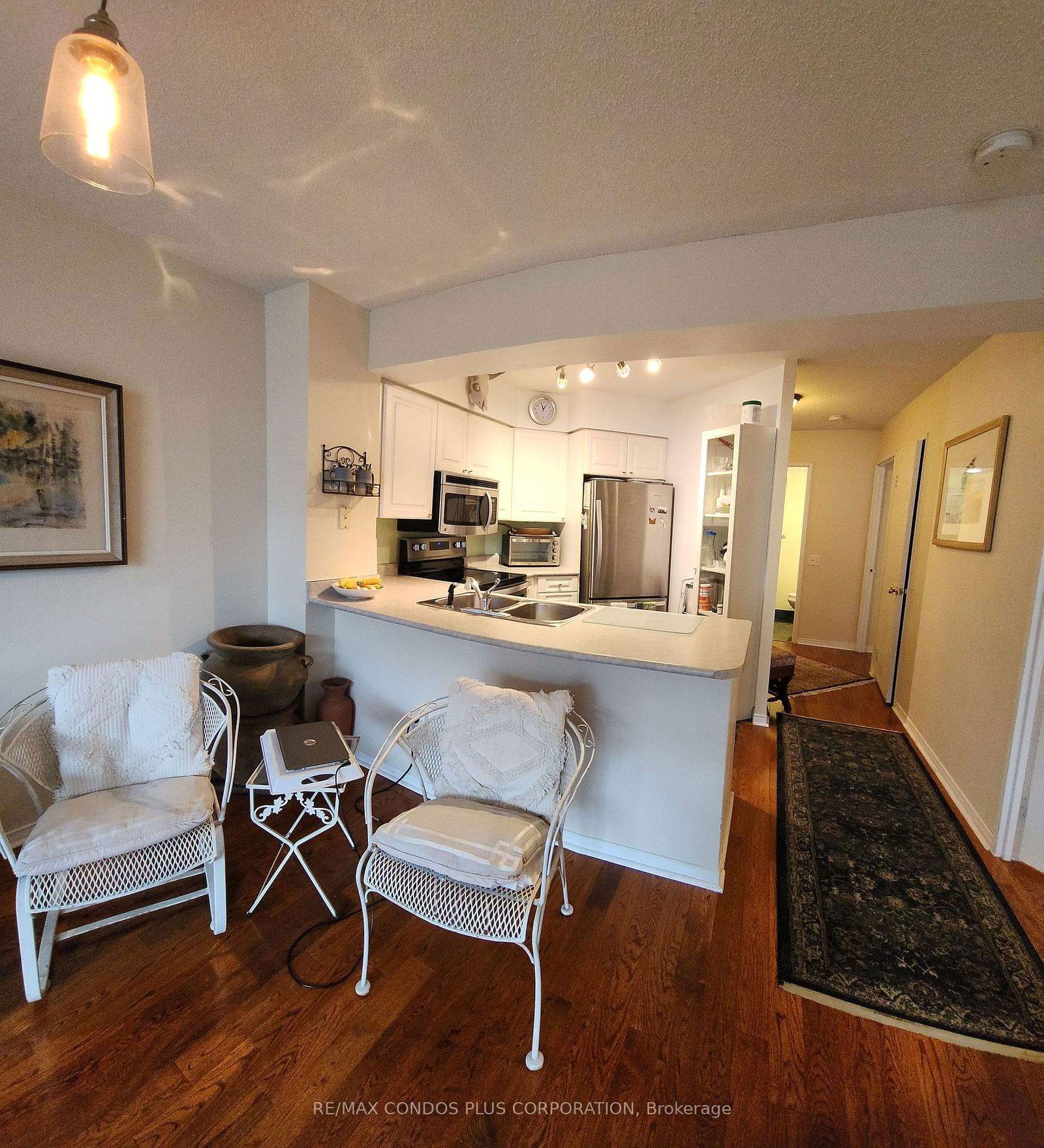 750 Bay St, unit 905 for rent - image #1