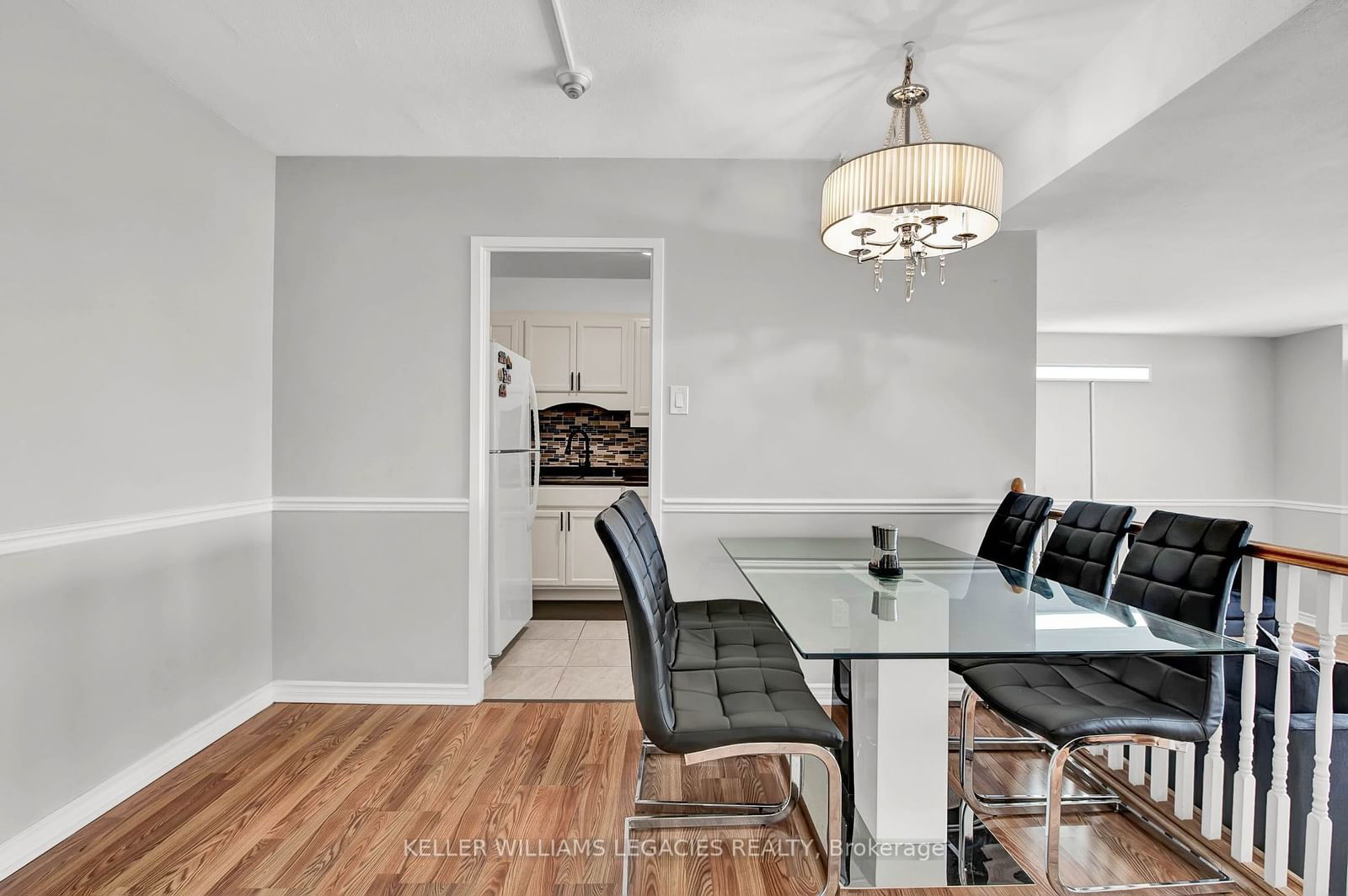 10 Parkway Forest Dr, unit 1605 for sale - image #12