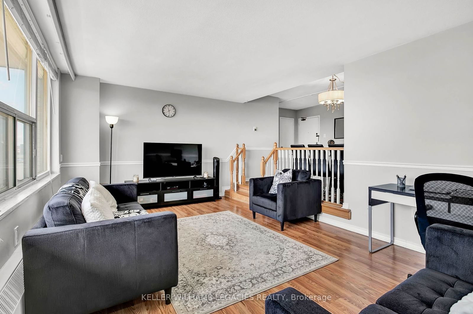 10 Parkway Forest Dr, unit 1605 for sale