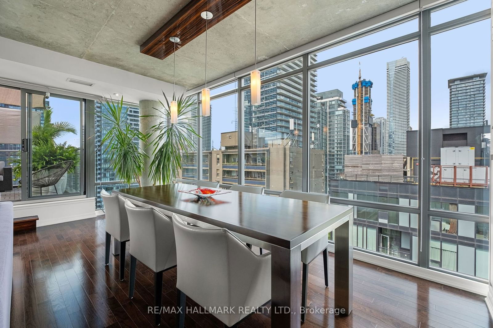 22 Wellesley St E, unit PH2 for sale - image #10