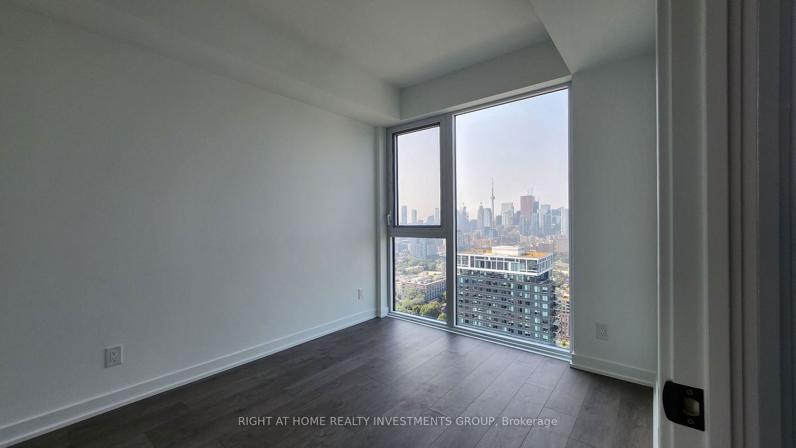 5 Defries St, unit 3706 for rent - image #11