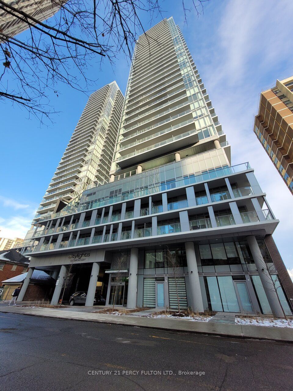 195 Redpath Ave, unit 2409 for sale