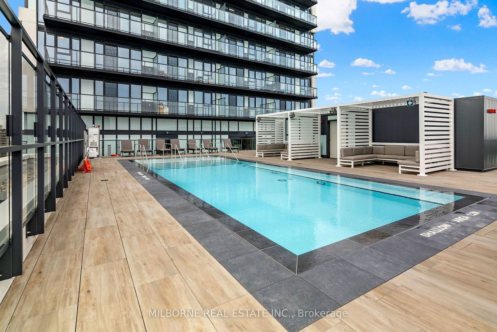 5 Defries St, unit 2204 for rent - image #29