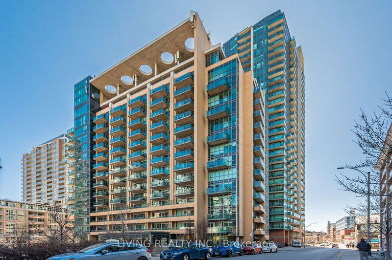 69 Lynn Williams St, unit 212 for sale - image #1