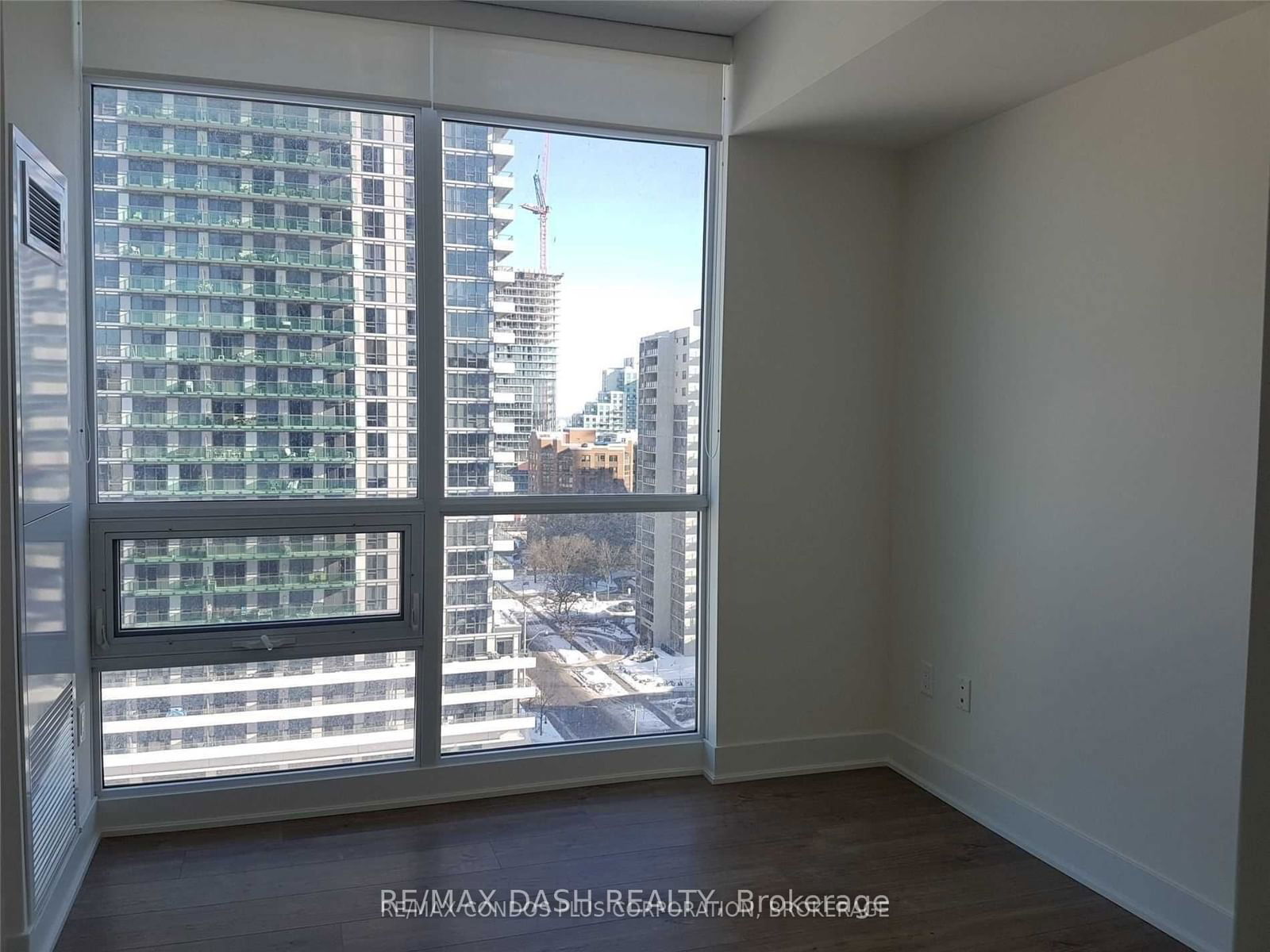 30 Roehampton Ave, unit 1208 for rent - image #12