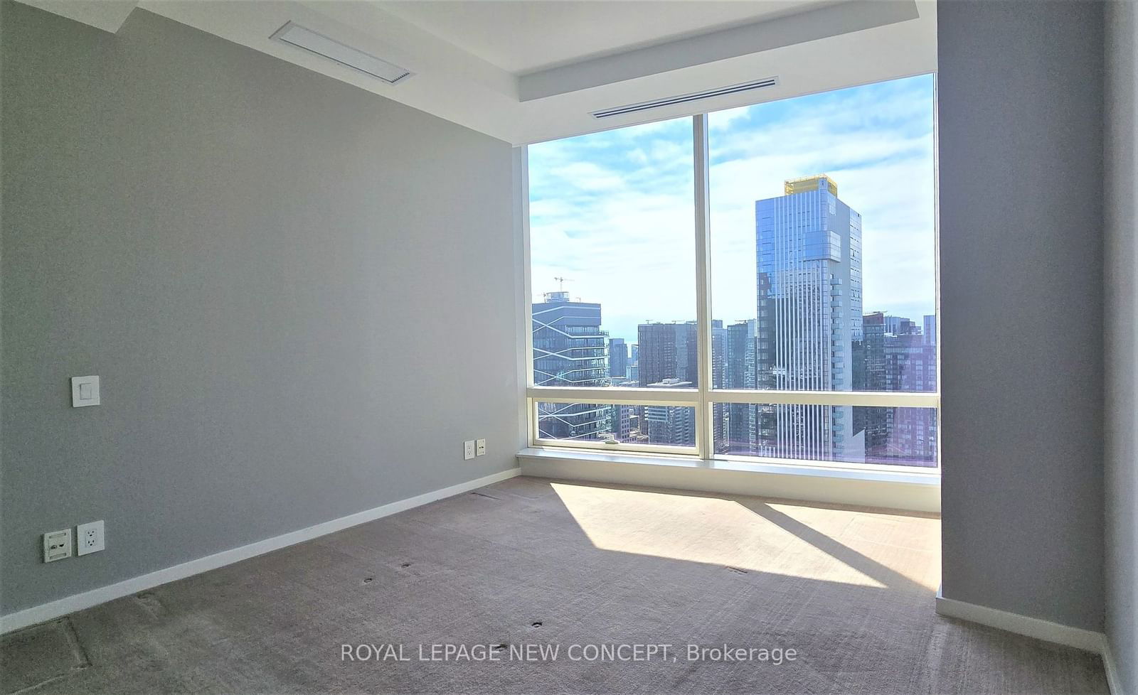 180 University Ave, unit 4902 for sale - image #5