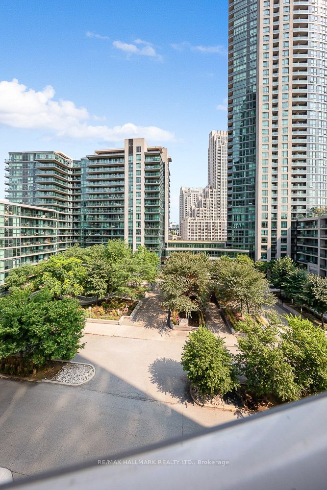 219 Fort York Blvd, unit 603 for rent - image #19