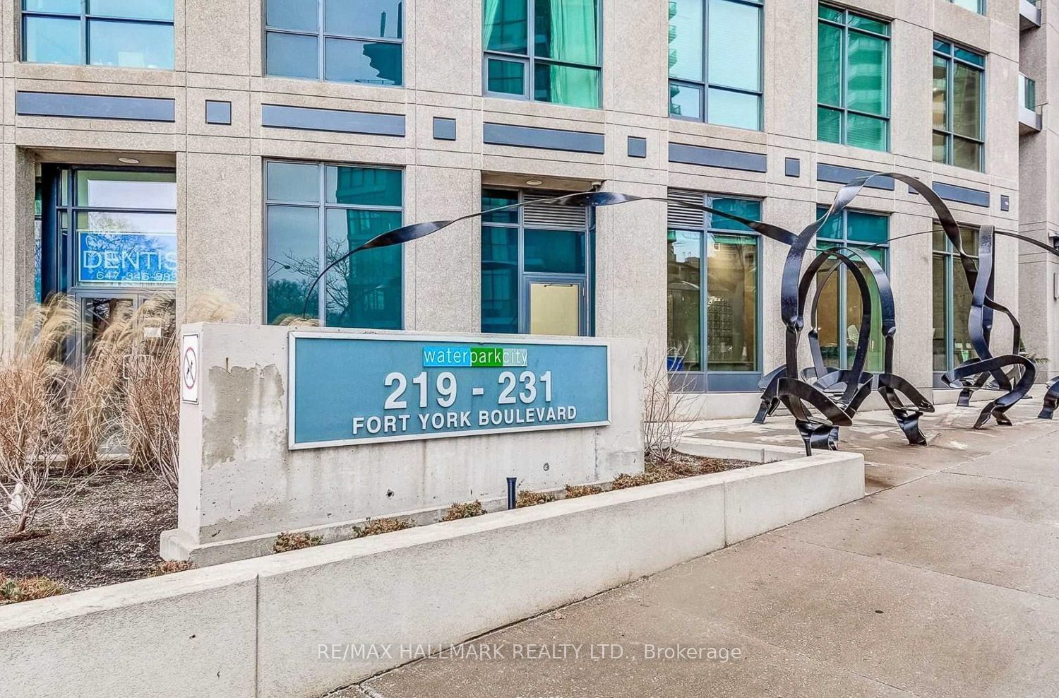 219 Fort York Blvd, unit 603 for rent - image #2