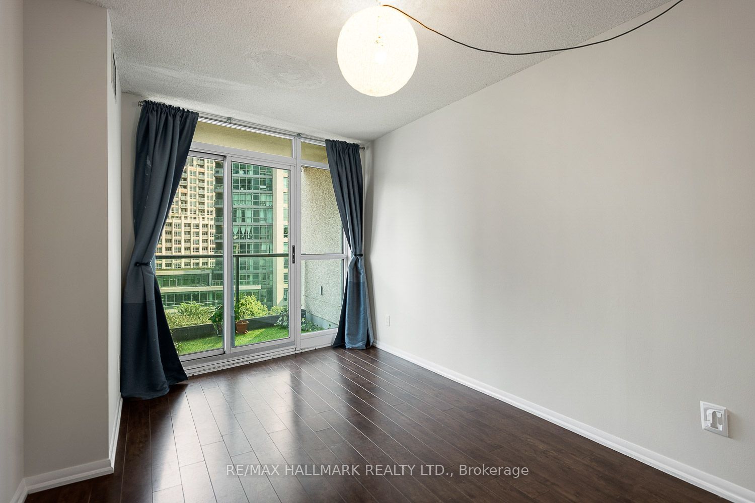 219 Fort York Blvd, unit 603 for rent - image #20