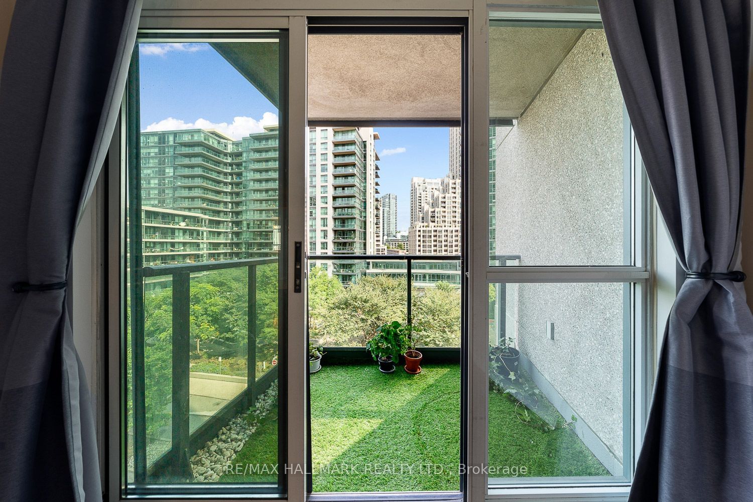 219 Fort York Blvd, unit 603 for rent - image #21